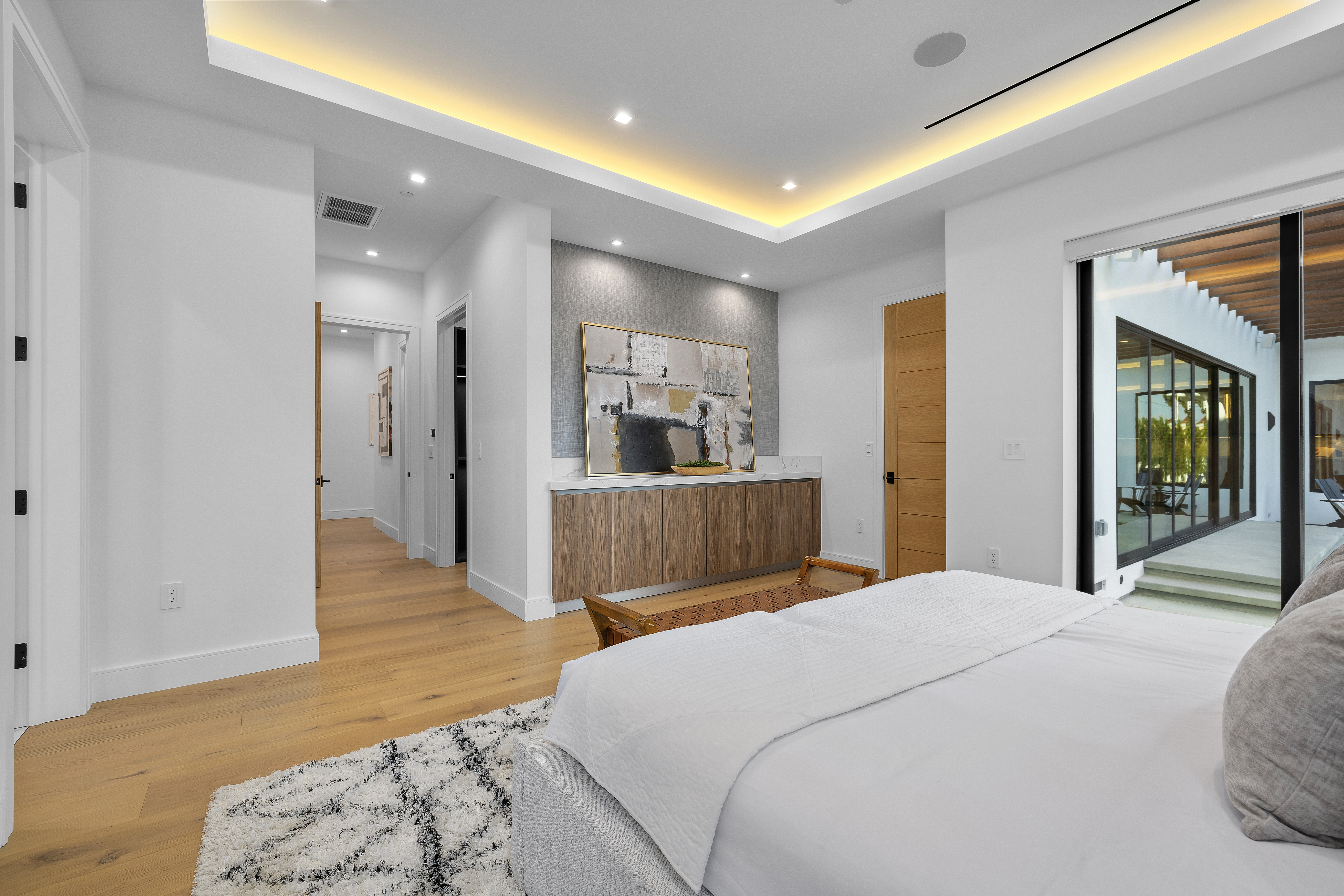 Luxury home architecture — DWD Builders Encino
